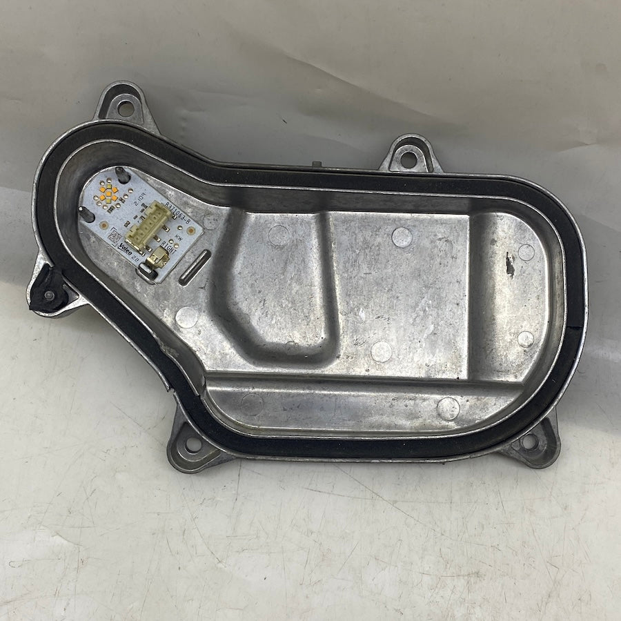 Volkswagen T-Roc Sağ Far Led Beyni L279251 Orijinal Çıkma 2022-2024