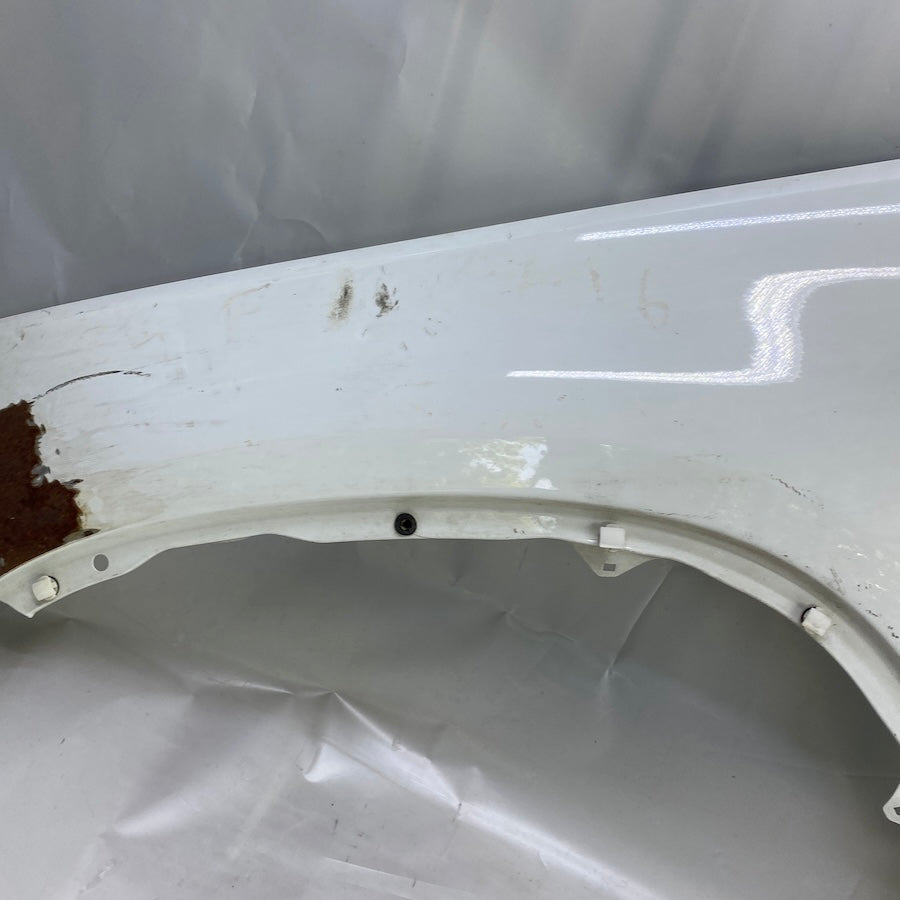 Volkswagen Tiguan Ön Sol Çamurluk Orijinal Çıkma 2009-2016