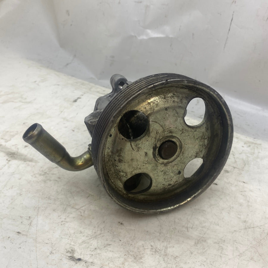 Volkswagen Touareg 3.0 tdi v6 Direksiyon Pompası 7L6422154C