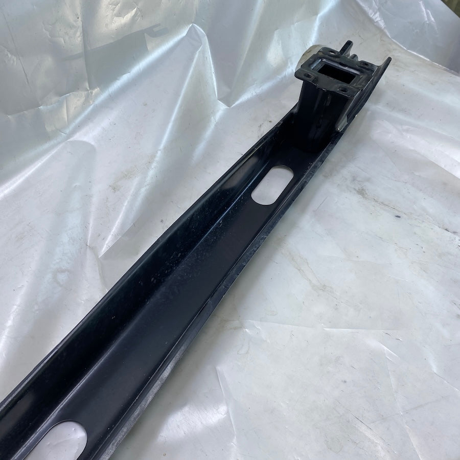 Volkswagen Transporter Arka Tampon Demiri 7H0807305 Orijinal Çıkma 2004-2014