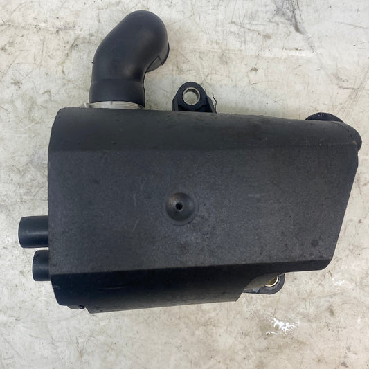 Volvo 850 S40 S60 S70 V70 V40 S80 XC90 Karter Havalandırma Yağ Ayırıcı 1271988