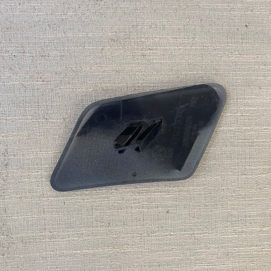 Volvo C30 Ön Tampon Far Yıkama Kapağı Sağ