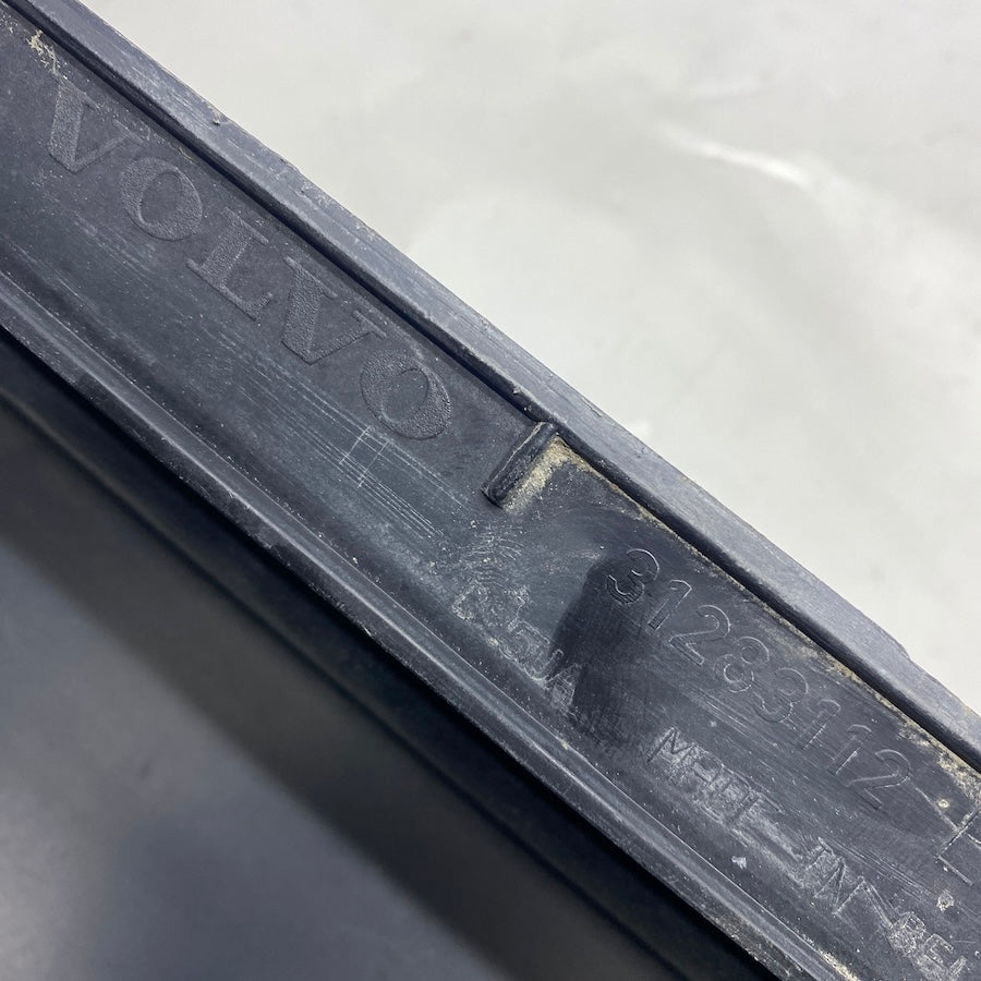 Volvo C30 Sol Marşpiyel Kaplaması 31283112 Orijinal Çıkma (2008–2013)