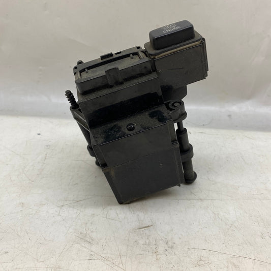 Volvo Kontak Anahtar Yuvası 6G9N-11572-BL Orijinal Çıkma 10-15