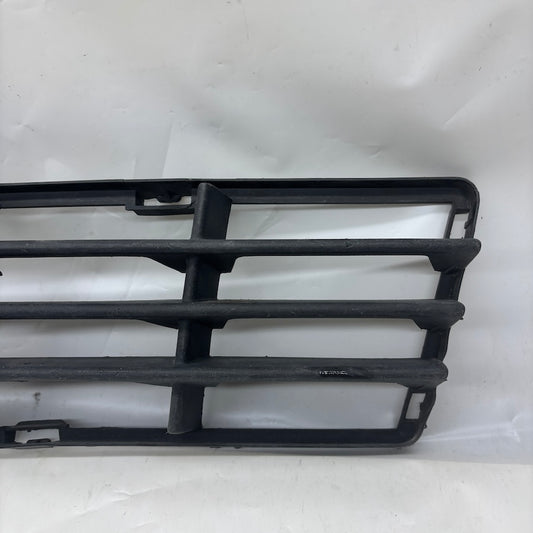 Volvo S40 Tampon Orta Izgara 30657006 - En Uygun Oto Parça