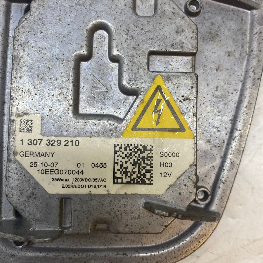 Volvo S40 Xenon Far Beyni 1307329210 Orijinal Çıkma (2007-2012 Uyumlu)