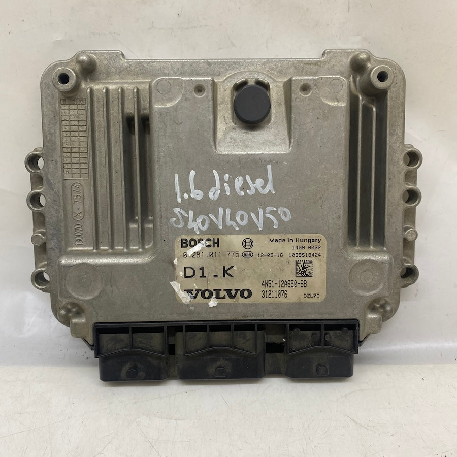 Volvo S40 / C30 / V50 Motor Beyni 4N51-12A650-BB / 31211076 Orijinal Çıkma ECU 2008-2012