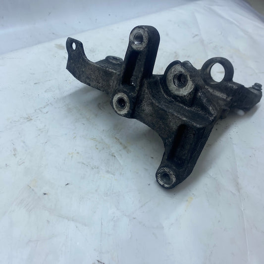 Volvo S40/V40 1.6 HDi Motor Bağlanti Braketi 9653249480