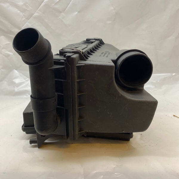 Volvo S40/V40 Hava Filtre Kutusu 30855927