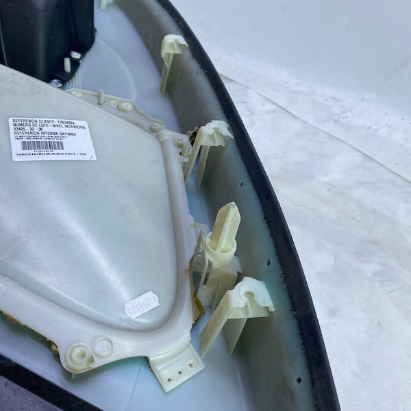 Volvo S60 Arka Sağ Kapı Döşemesi 8635880 11-20