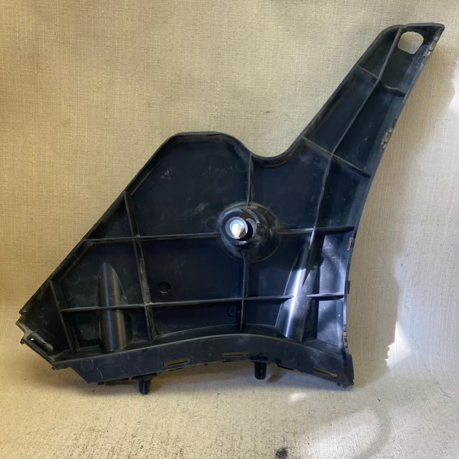 Volvo S60 Arka Tampon Dış Braketi 30796627/30796628