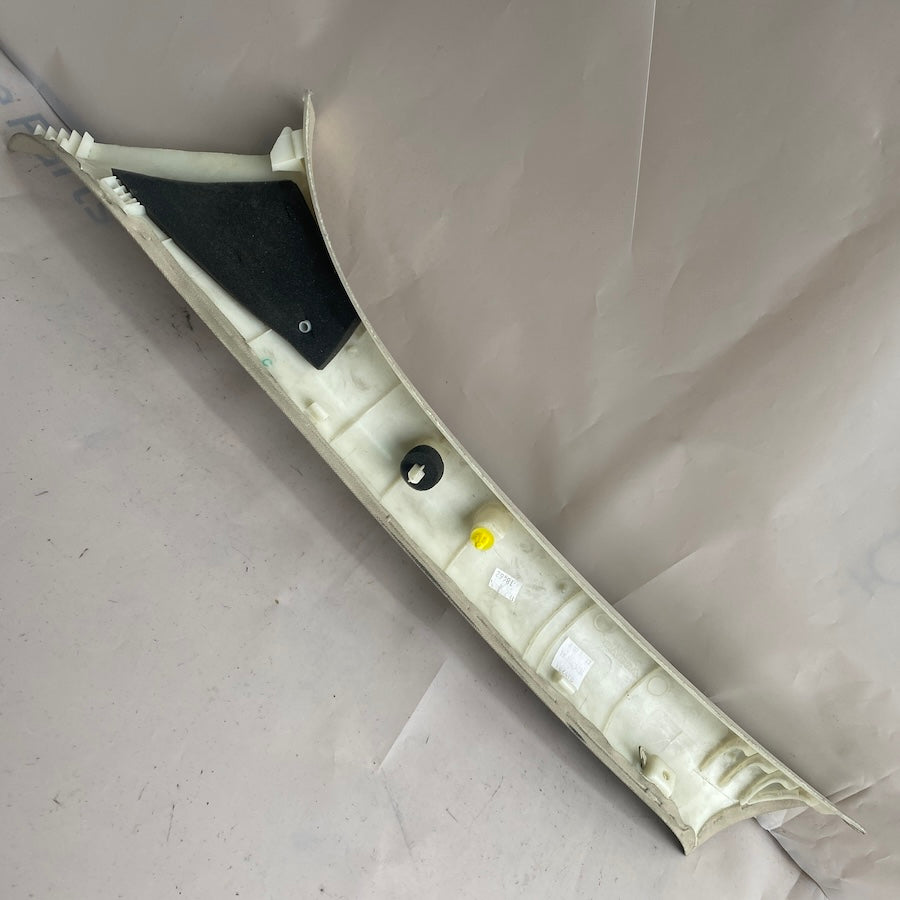 Volvo S60 Ön Sağ A Sütunu Döşeme Paneli 31307439