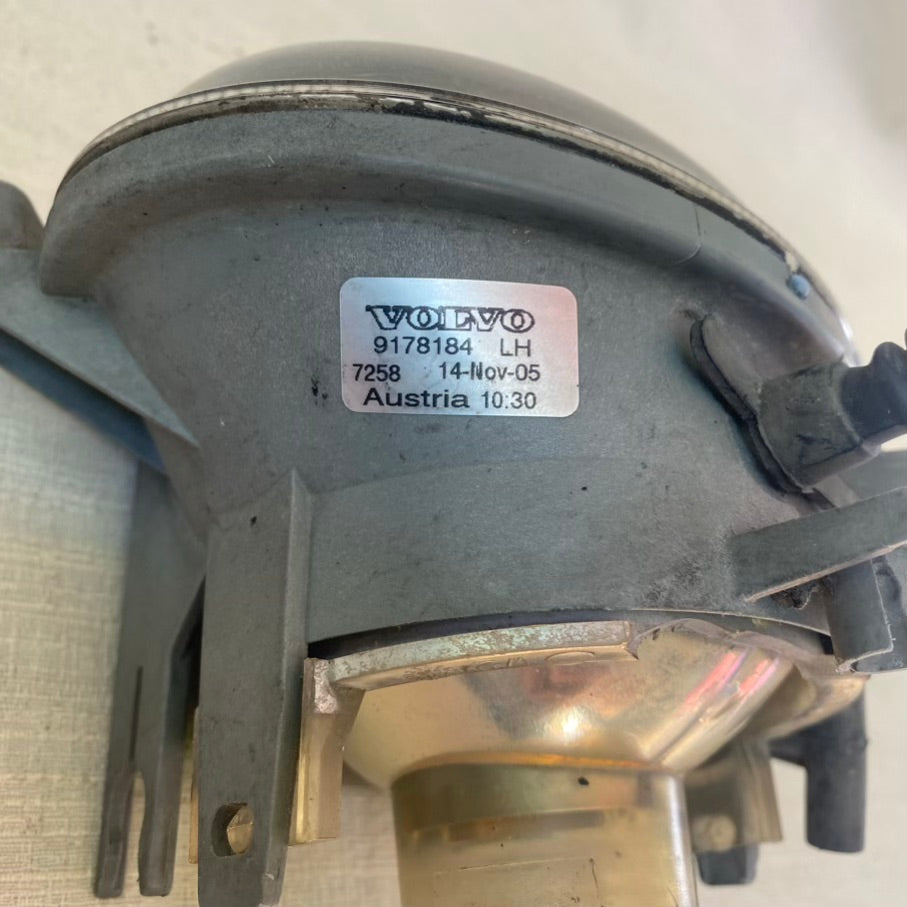 Volvo S60 Ön Sis Farı Sol 2000 - 9178184