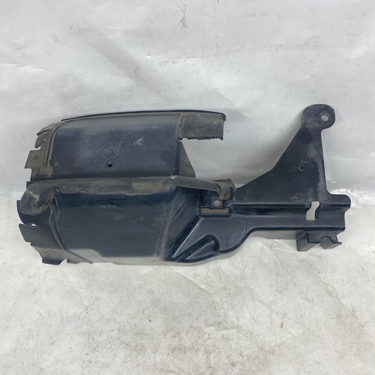 Volvo S60 Radyatör Hava Yönlendirme Bakaliti Sol 2015-2018 En Uygun Oto Parça