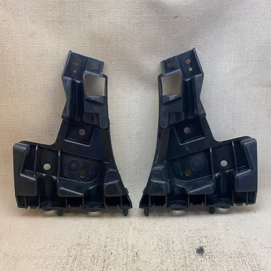 Volvo S60 Çamurluk Braketi 2018 Ön 31425463/31425464