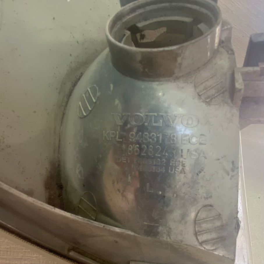 Volvo S70 V70 C70 XC70 Sol Sinyal Lambasi