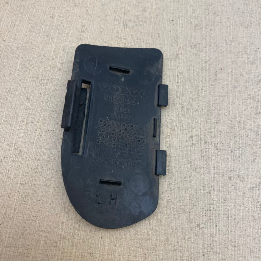 Volvo S80 Arka Çeki Demir Kapağı Sol 9190244