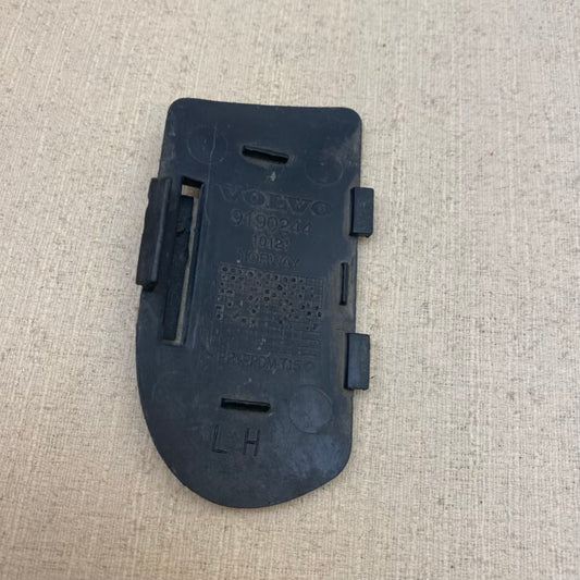 Volvo S80 Arka Çeki Demir Kapağı Sol 9190244