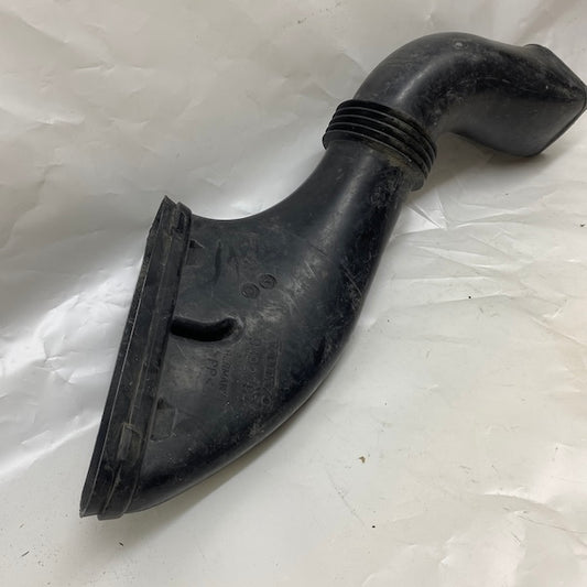 Volvo S80 Hava Filtre Borusu 9492794 1999-2001