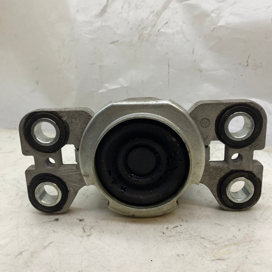 Volvo S80 V70 XC70 S60 V60 XC60 Motor Takozu Sol 31316875