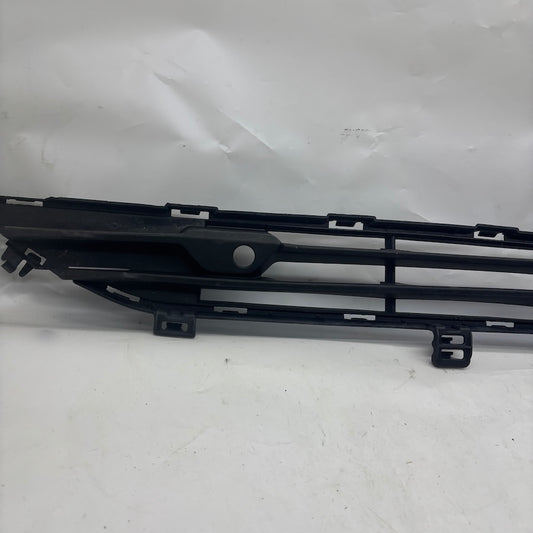 Volvo S90 Ön Tampon Alt Izgara 32227521