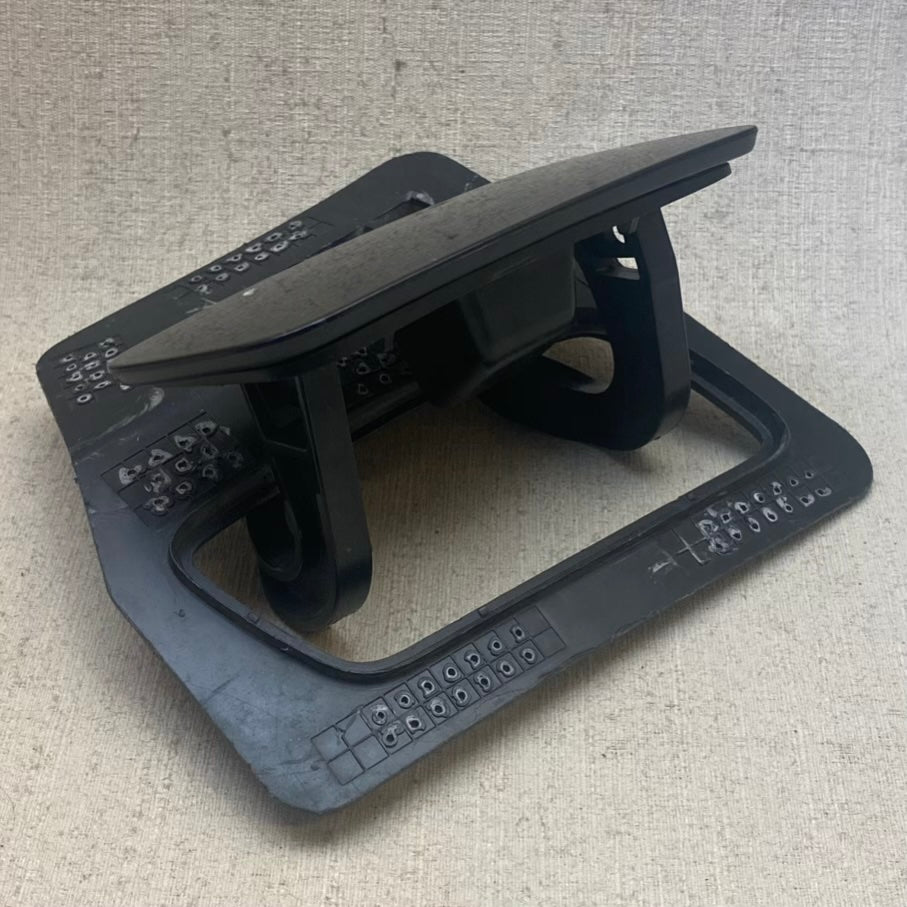 Volvo S90, V90 Far yıkama nozulu tutucusu,braketi ve kapağı Sağ ve 31383233 En Uygun Oto Parça