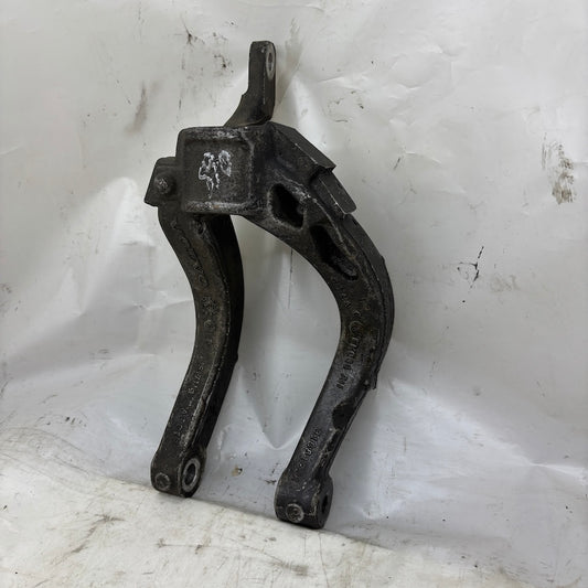 Volvo S90/V90/XC90 Sağ Amortisör Çatalı 31681721