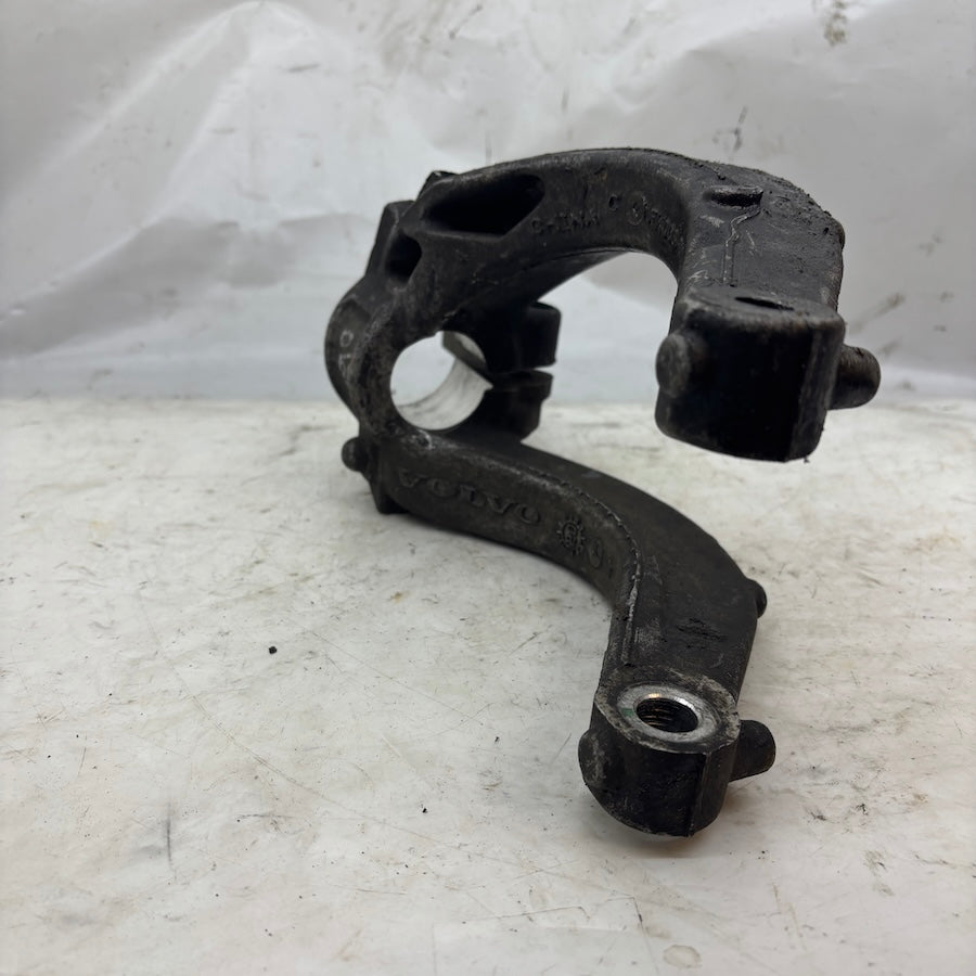 Volvo S90/V90/XC90 Sağ Amortisör Çatalı 31681721 En Uygun Oto Parça