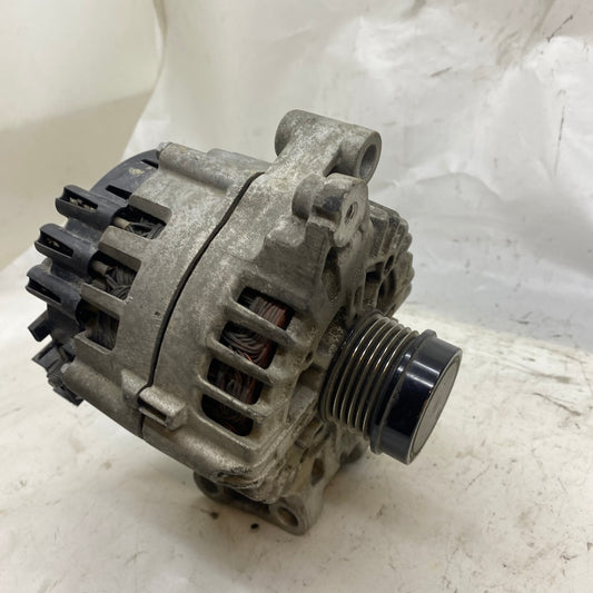 Volvo T4 S60/V40/V60 Şarj Dinamosu 31345236