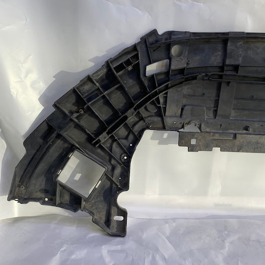 Volvo V40 Ön Tampon Alt Muhafaza 31383735 2013-2020