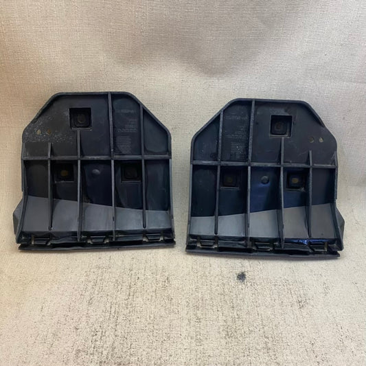 Volvo V50 Arka Tampon Tutucu Braket 30763020/30763019