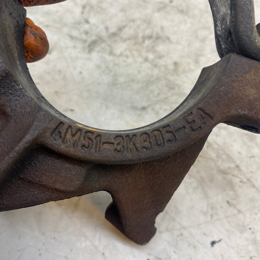 Volvo V50 / V60 / S80 Aks Taşıyıcı Braketi 4M51-3K305-EA