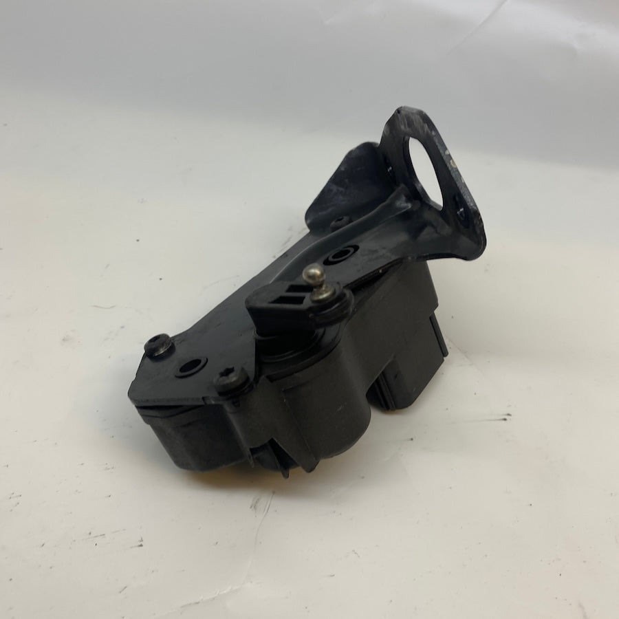 Volvo V70 2.4 D5 Emme Manifoldu Valf Aktüatörü Motoru 30756100 En Uygun Oto Parça