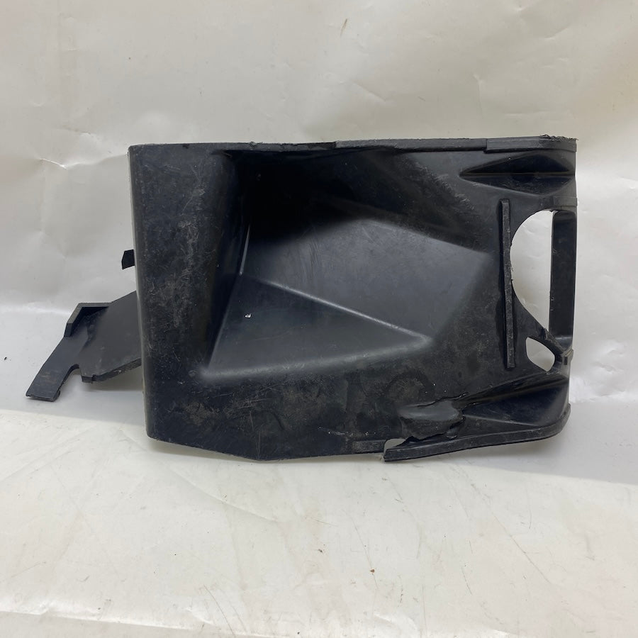 Volvo V70 Ön Tampon Montaj Braketi Sağ 30698127