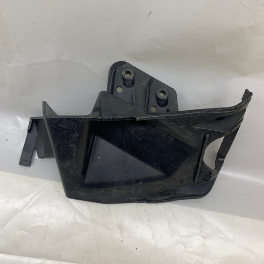 Volvo V70 Ön Tampon Montaj Braketi Sağ 30698127