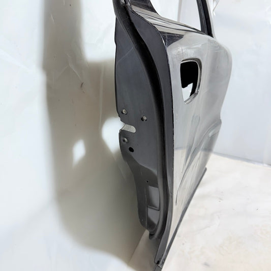 Volvo V70 Sağ Arka Kapı 30649493 En Uygun Oto Parça