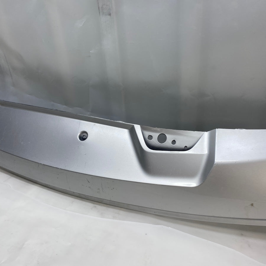 Volvo XC40 Arka Tampon Alt Difüzörü 32136122