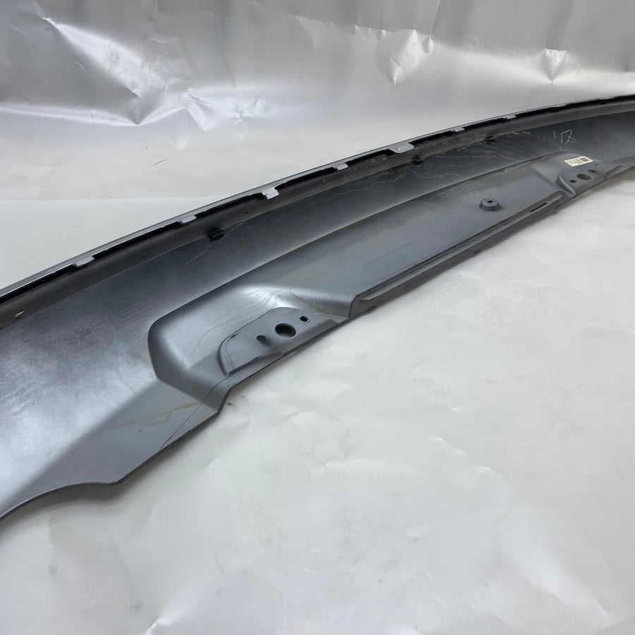 Volvo XC40 Arka Tampon Alt Difüzörü 32136122