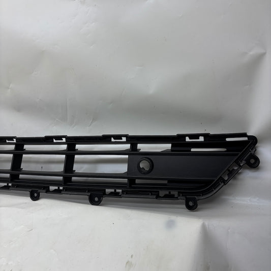 Volvo XC40 Ön Tampon Orta Izgara 31449342