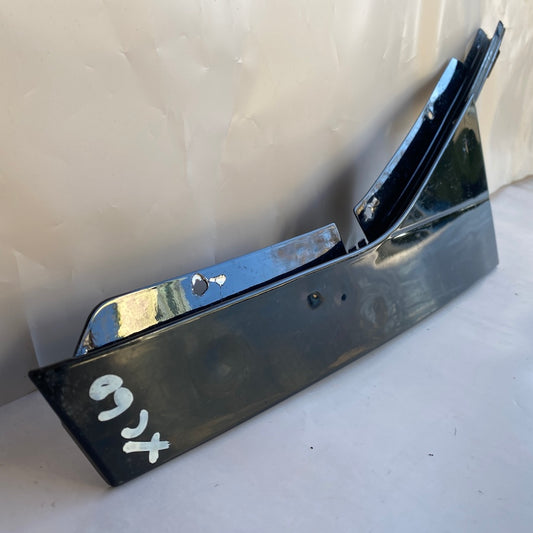 Volvo XC60 Arka Sağ Kapı Direk Çıtası 31299910