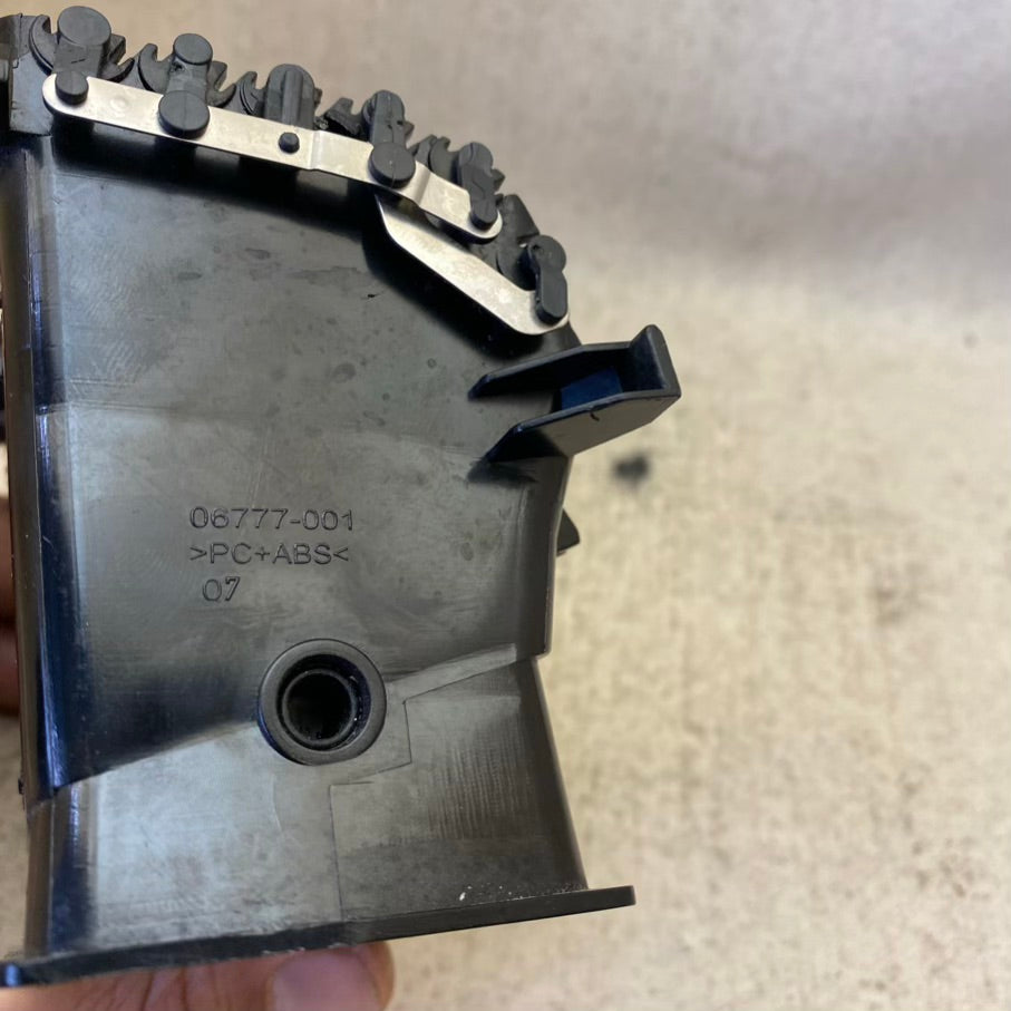 Volvo XC60 Hava üfleme menfezi 06777-001