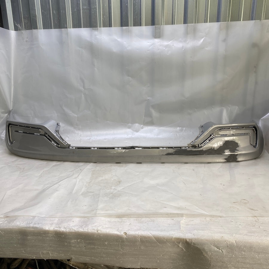 Volvo XC60 R-Design Arka Tampon Difüzör 32136215 Orijinal Çıkma 2018-2024