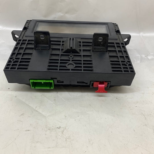 Volvo XC60 Radyo Ekranı 30772584 10-11 En Uygun Oto Parça