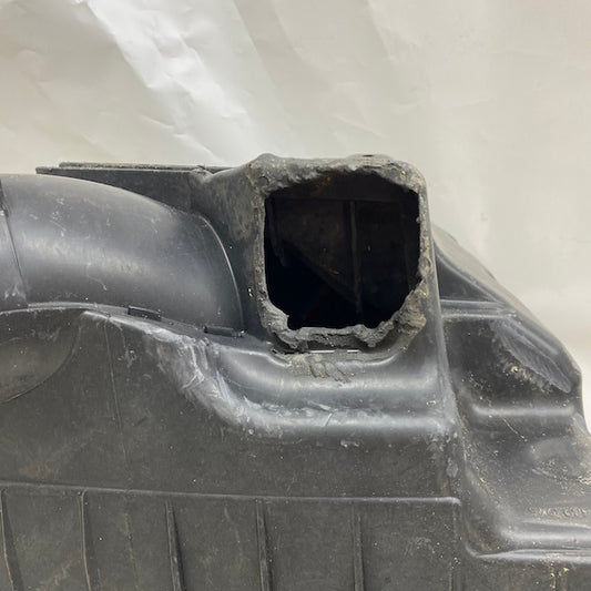 Volvo XC60 T6 Hava Filtre Kutusu 6893945