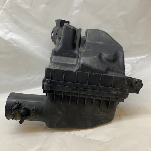Volvo XC60 T6 Hava Filtre Kutusu 6893945