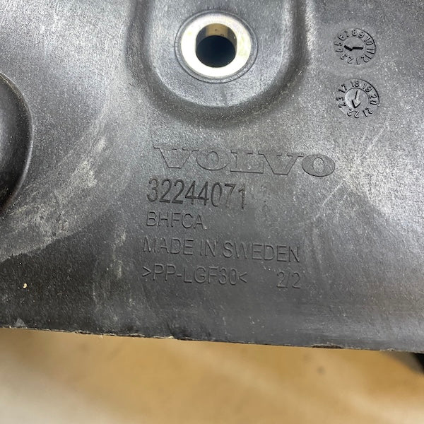 Volvo XC60 XC90 S90 V90 Akü Kutusu OEM 32244071