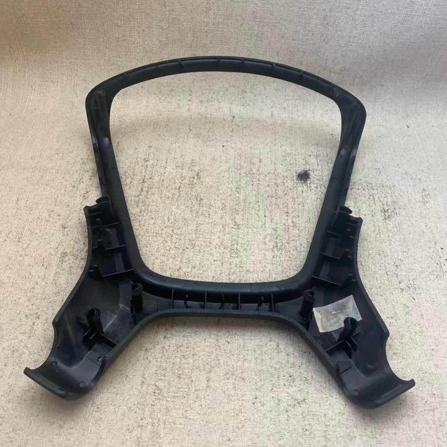 Volvo XC60/V70/XC70 Direksiyon Trim pv55547010