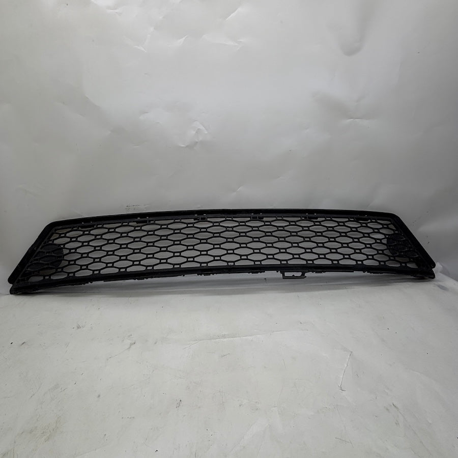 Volvo XC70 2.4 D5 Tampon Izgara 30744523