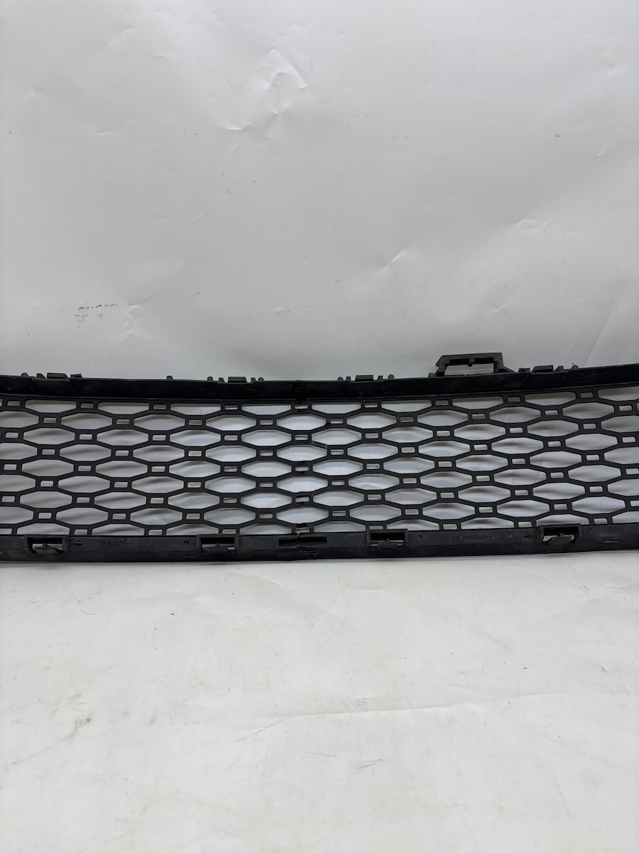 Volvo XC70 2.4 D5 Tampon Izgara 30744523