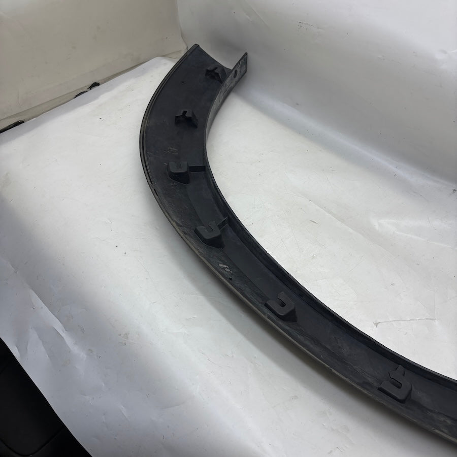 Volvo XC70 Çamurluk Dodik 31283105 31283104
